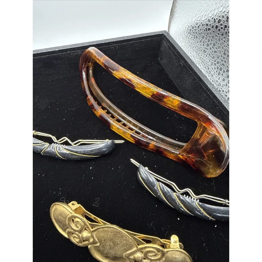 Lot of 11 Vintage Metal Barrettes Hair Clips Hair Accessories Gold Silver Wood T